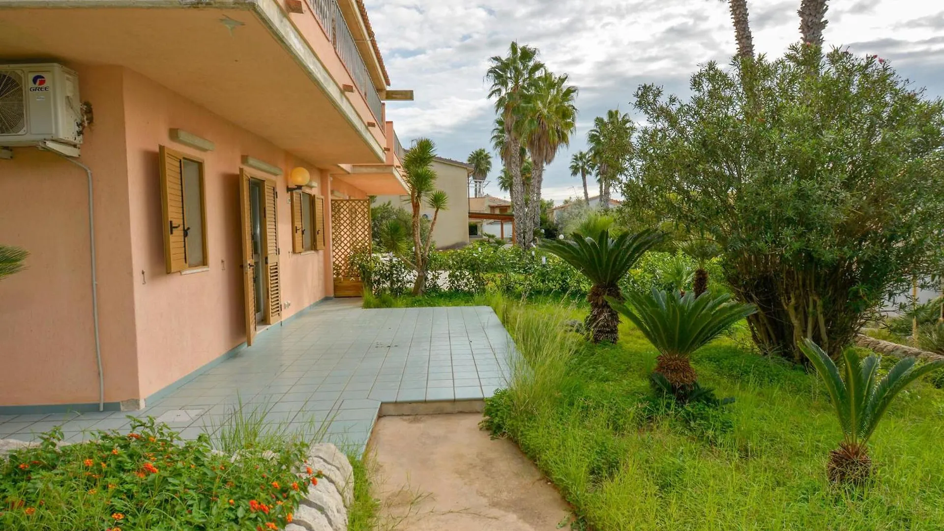 Lovely Home In Ragusa With Outdoor Swimming Pool